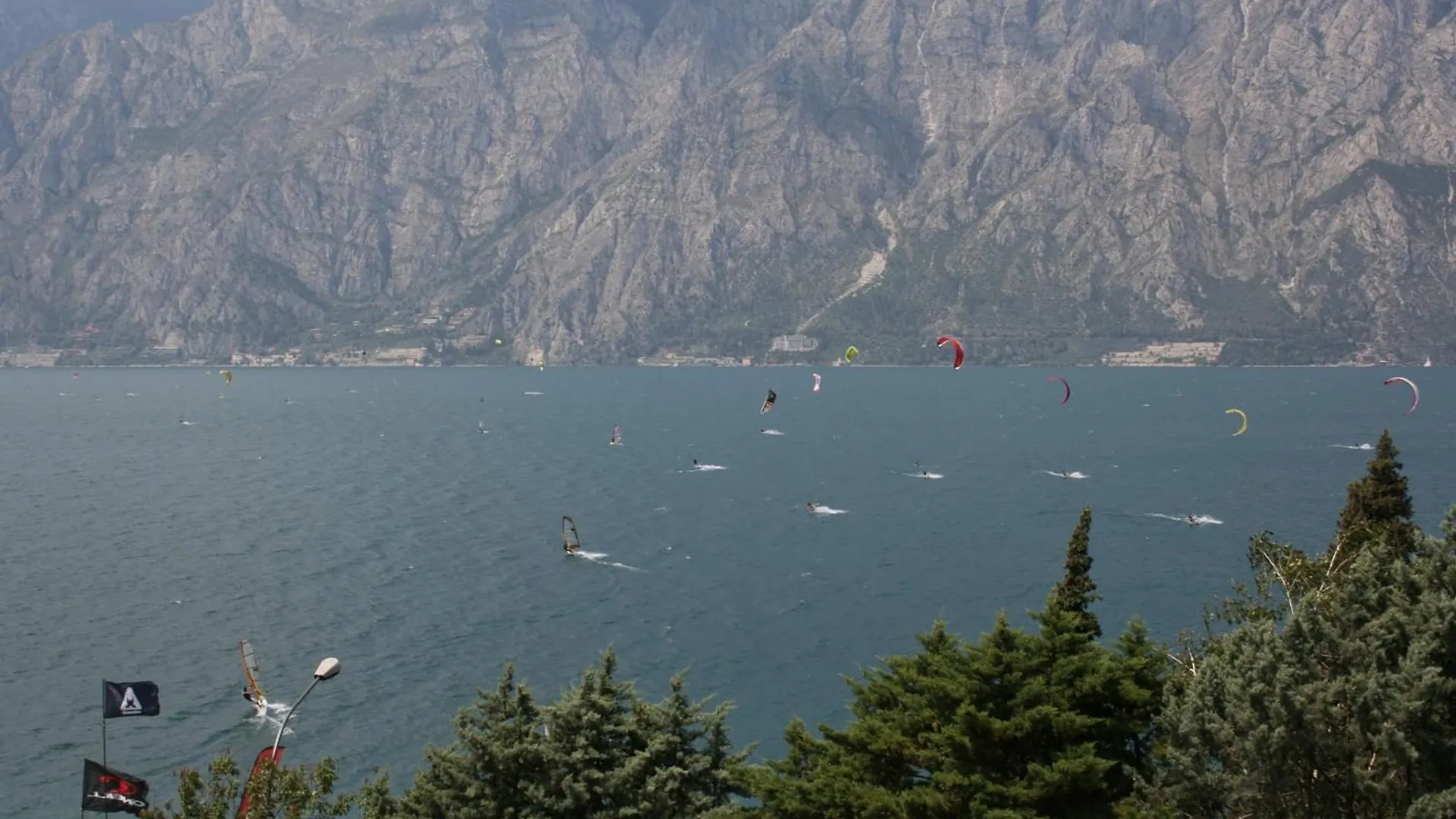 Hotel Oasi Beach Malcesine