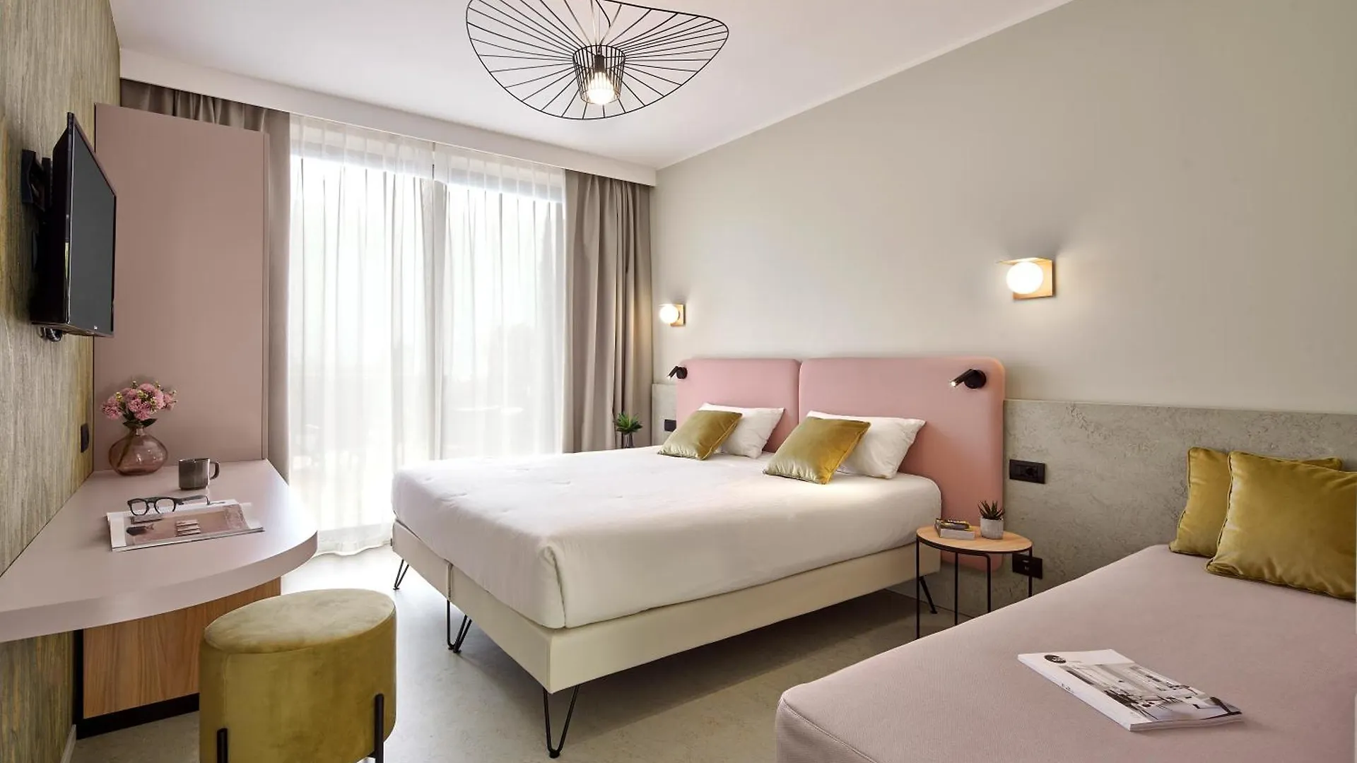 ***  Hotel Oasi Beach Malcesine Italien