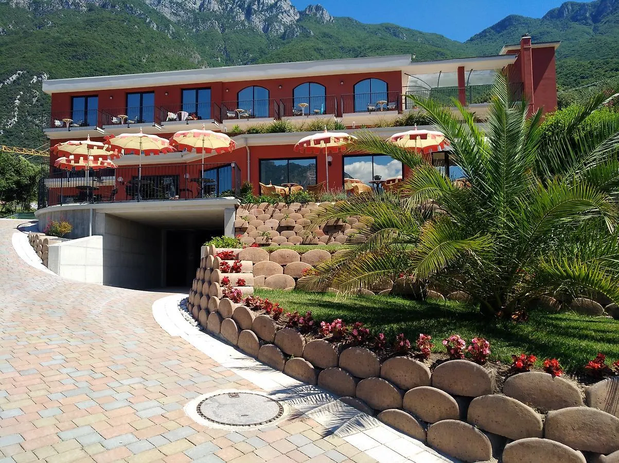 ***  Hotel Oasi Beach Malcesine Italien