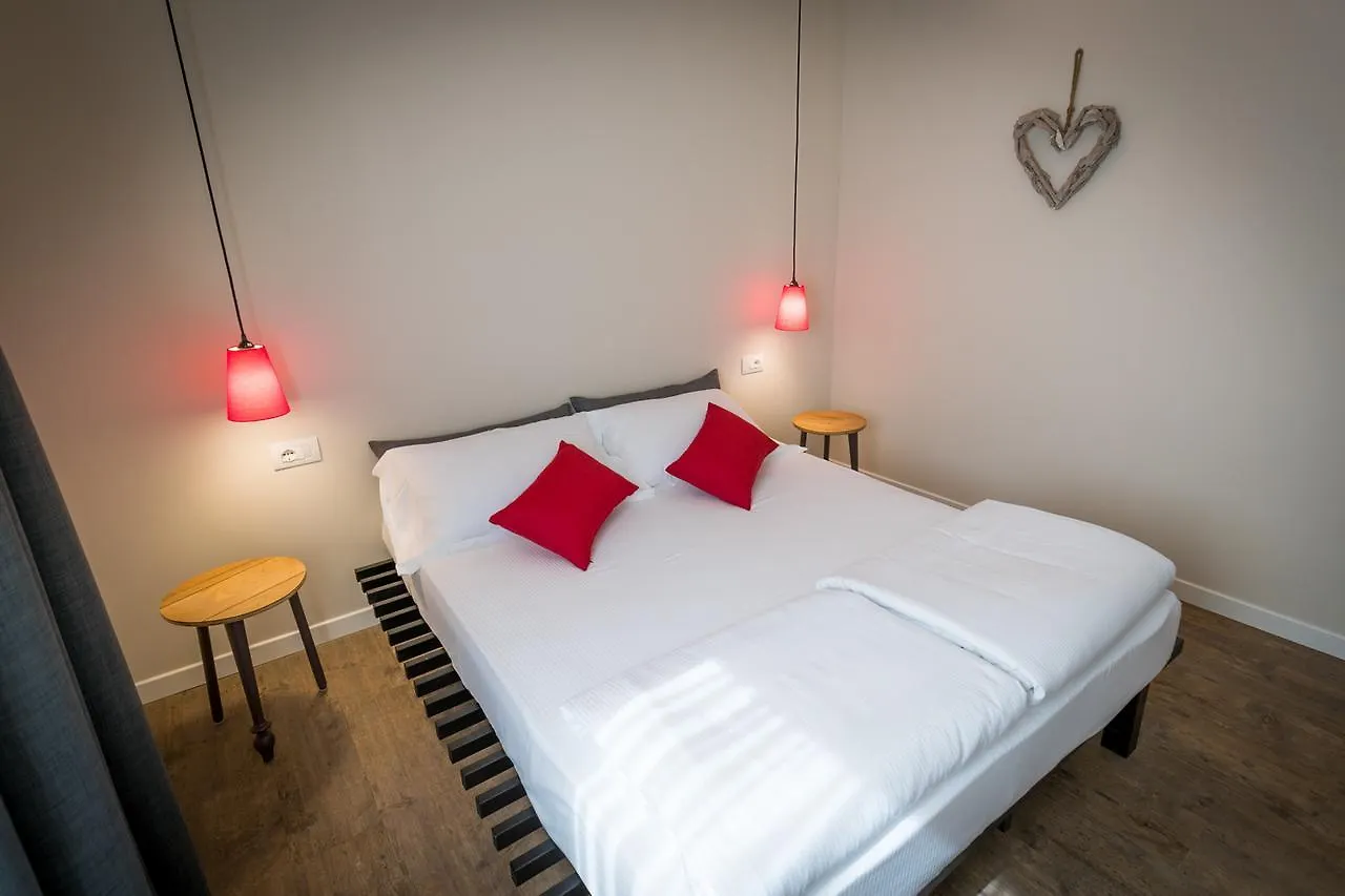 Hotel Oasi Beach Malcesine